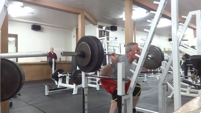 SQUAT 4 X 160 KG ( 353 LBS ) EASY смотреть онлайн
