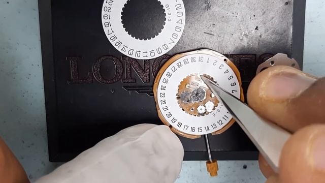 Replacing Calendar Date Indicator in Miyota Citizen Watch Movement GM10, GM15, GM00 смотреть онлайн
