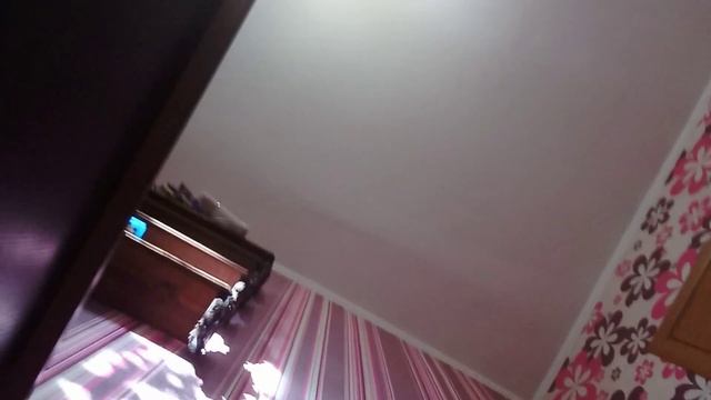 убирать пылесос робота смотреть онлайн