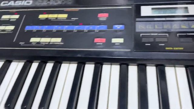 Reparación casio CZ 1 смотреть онлайн