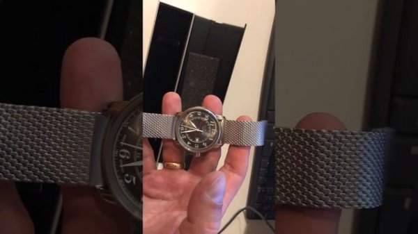 Наручные часы цеппелин с чёрным циферблатом - zeppelin