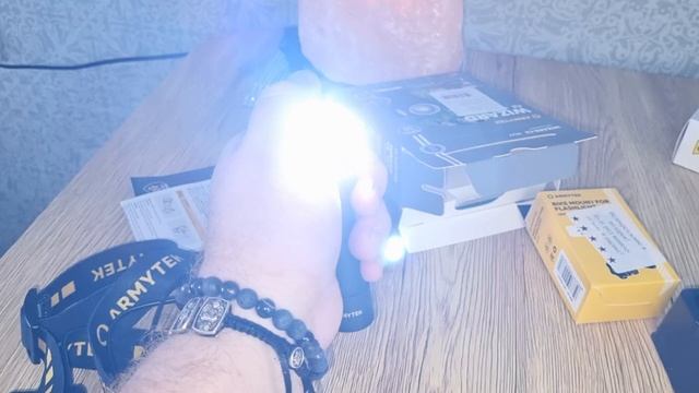 обзор фонаря армитек.mp4
