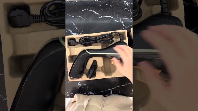 Распаковка парового утюга Sonifer SF-9093 смотреть онлайн