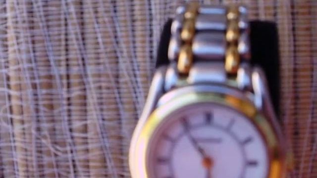 Louis Erard señoras.AVI смотреть онлайн