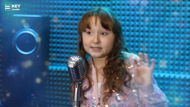 2022-12 Анастасия Яричина - Полчаса смотреть онлайн