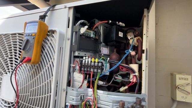 Diagnosing Daikin U2 Error | # 2 смотреть онлайн