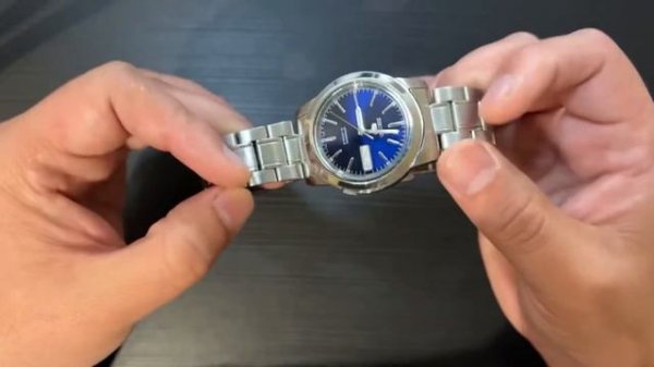 Seiko 5 Automatic SNKE51 SNKE51K1 SNKE51K39mm 21 jewels (watch for small wrists) under $100