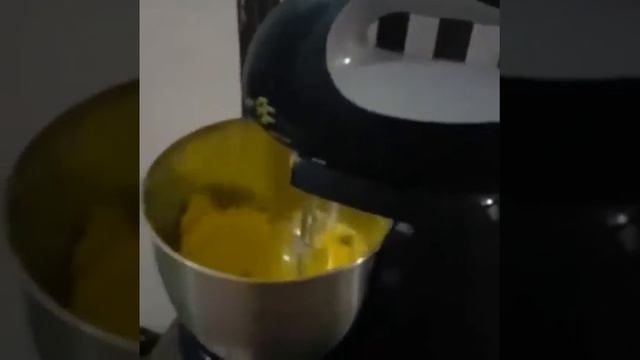 Electric Hand mixer with bowl смотреть онлайн