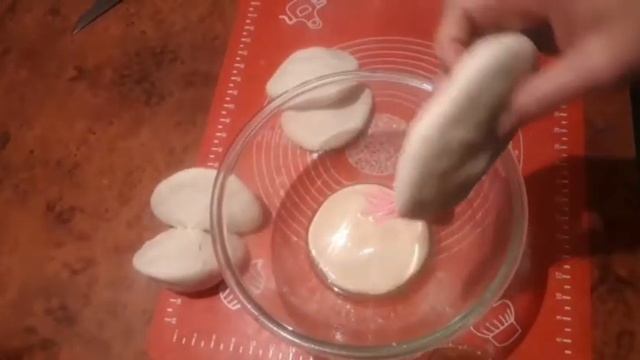 Съедается в один миг! Хоть жарь, хоть печь. Их всегда мало. смотреть онлайн