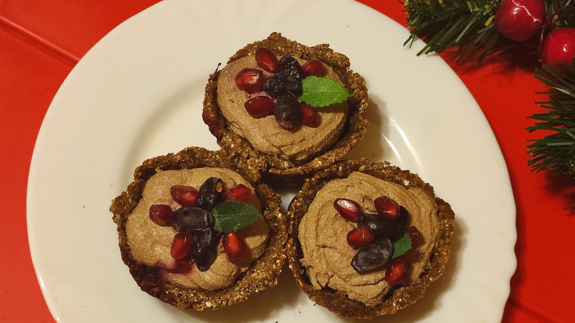 СуперКухня! Десерт. ПП десерт шоколадные корзиночки. Без муки, без сахара, для стройной фигуры. смотреть онлайн