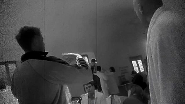 12 MONKEYS || BRAD PITT |(Crystal CastlesIt-fıt When I Was Kid;slowed) #12monkeys #bradpitt #edit