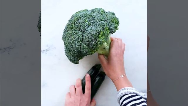 The Fit Foodie's Guide to Your Fridge as a Salad Bar смотреть онлайн