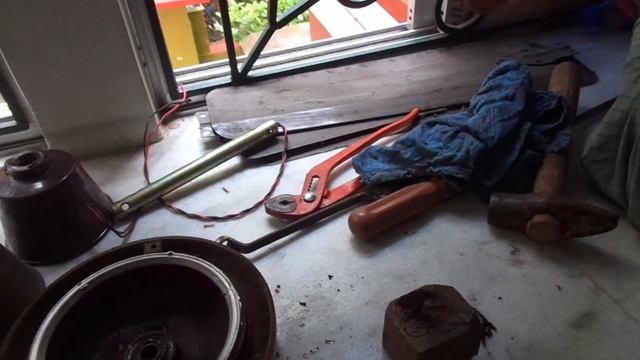 Ceiling Fan Servicing смотреть онлайн
