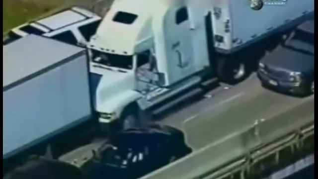 Погоня полиции за фурой смотреть онлайн