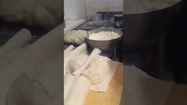 Формовка чиабаттин))) смотреть онлайн