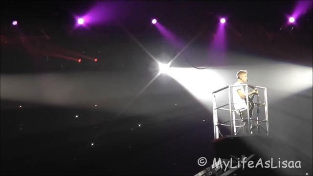 Justin Bieber - Fall - Izod Center 11-09-12 HD смотреть онлайн