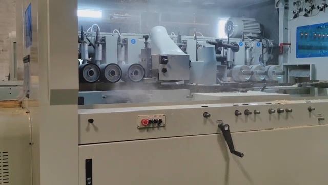 Четырехсторонний станок DELTAMACHINERY