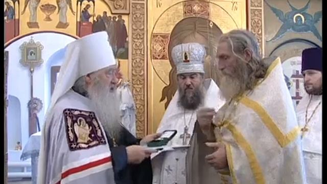 Митрополит Ювеналий на освящении Никулинского храма. смотреть онлайн