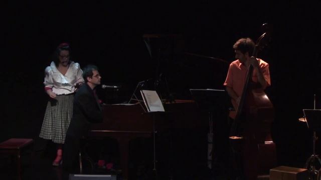 Lala y el toque toque - Esmeralda rascame la espalda смотреть онлайн