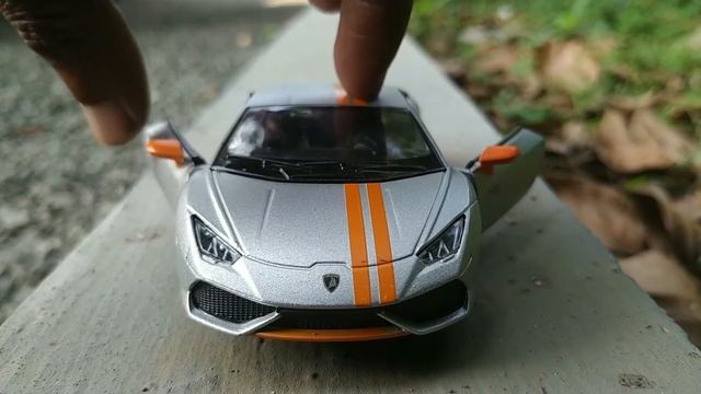 LAMBORGHINI MINIATURE By Flipkart смотреть онлайн