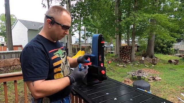 Bucktool Professional Bench Grinder, first use смотреть онлайн