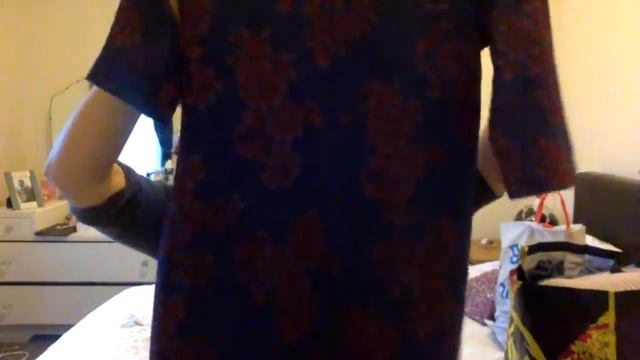 £1 Charity Shop Haul to Flip On Ebay For Profit £24 into £??? смотреть онлайн