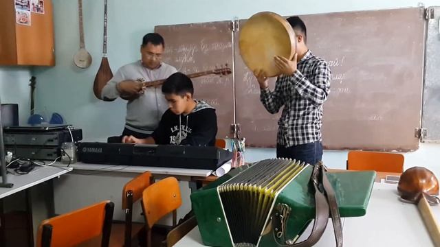 Уйгурская инструм.музыка Школа имени Жамбыла смотреть онлайн