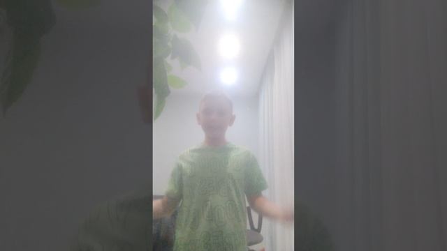 какие песни играют у разных возрастов в голове смотреть онлайн