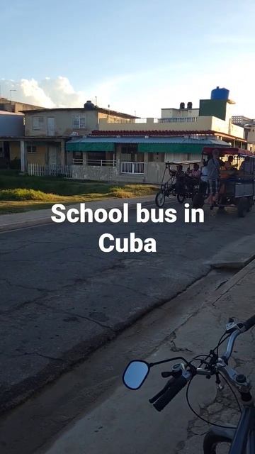 school bus in Cuba Boca de Camarioca смотреть онлайн