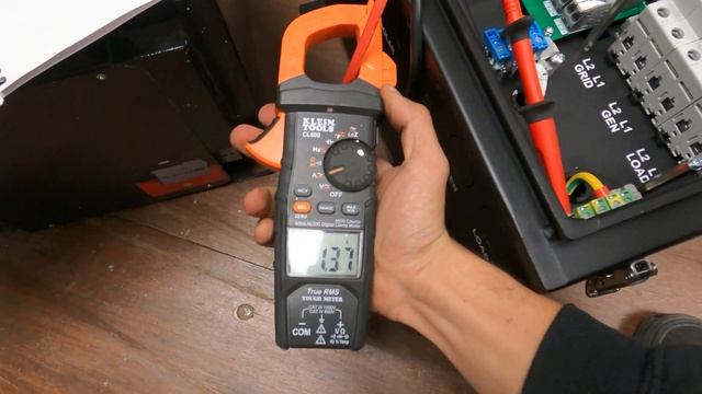 Sol-Ark 12K Outdoor Model - Initial Power-up & Discoveries смотреть онлайн