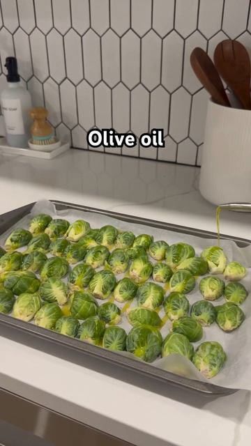 Crispy Brussels sprouts #easyrecipe#brusselssprouts#veggies#cookwithme#cookingchannel смотреть онлайн