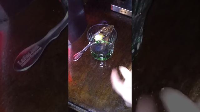 How to drink Absinth смотреть онлайн