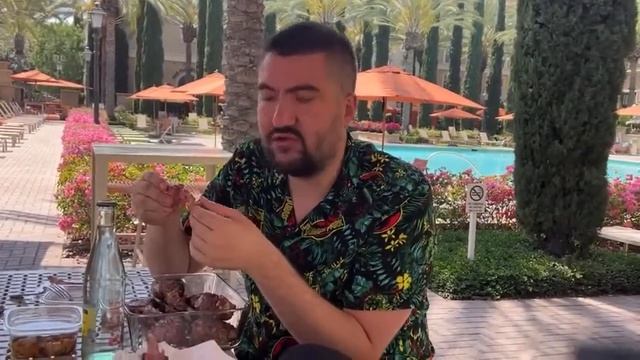 Отдых на бассейне.Америка тв смотреть онлайн