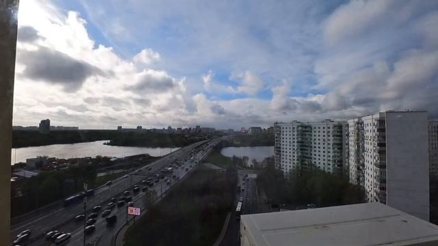 Timelapse insta360 go3 из окна в Москве Ленинградское шоссе 8 мая 3024 смотреть онлайн