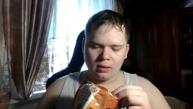 Обзор на чипсы ТОМ ЯМ ПО ТАЙСКИ ( КРЕВЕТКИ В СОУСЕ ) смотреть онлайн