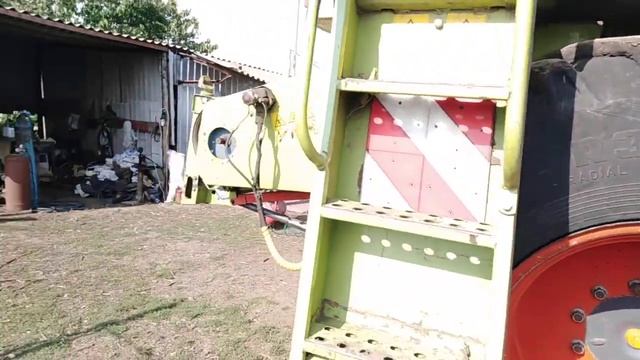 Первый день после долгой работы. Claas lexion 12.10.20 смотреть онлайн