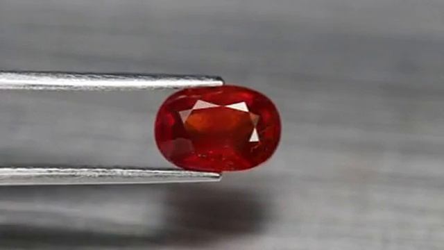 Natural Spessartine Garnet Weight 2.20 ct ID H1794 смотреть онлайн