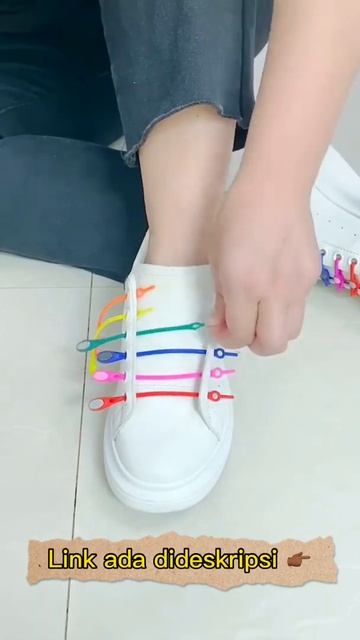 Tali Sepatu Elastis смотреть онлайн