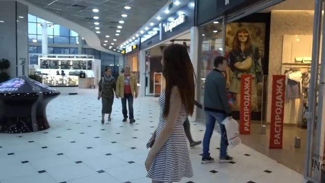 ЧТО КУПИТ МОЯ ДЕВУШКА НА 100,000 ЗА 24 ЧАСА смотреть онлайн