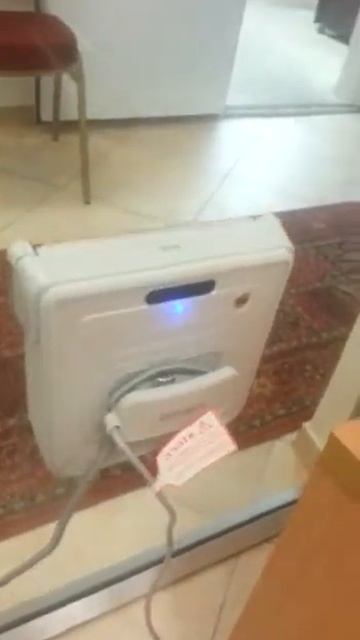 Winbot Windows Cleaning Robot смотреть онлайн