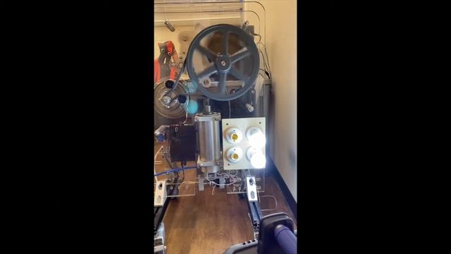 Near-Isothermal Compressed Air Energy Storage (CAES) Prototype System смотреть онлайн