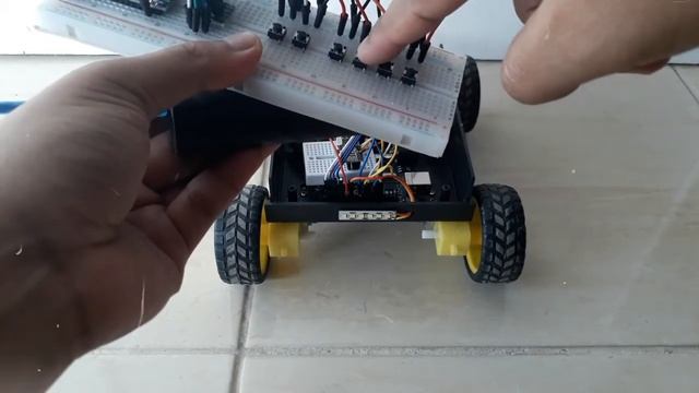 DIY Remote Control Car 6 Channel nRF24L01 Arduino смотреть онлайн