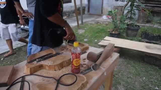 Membentuk/mengukir kayu jadi lebih mudah dengan chain carving disc смотреть онлайн