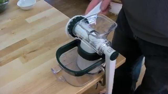 Healthy Juicer Wheatgrass Juicer Review смотреть онлайн