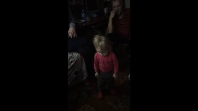 Маленькая зажигалочка .Кира .Смотреть Всем)))))))))) смотреть онлайн