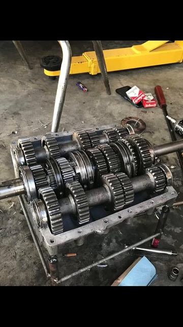 Liberty 5 speed rebuild смотреть онлайн