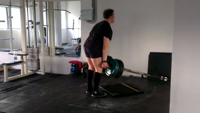 Trap deadlift imitation 160(352)*8 BW94(207) смотреть онлайн