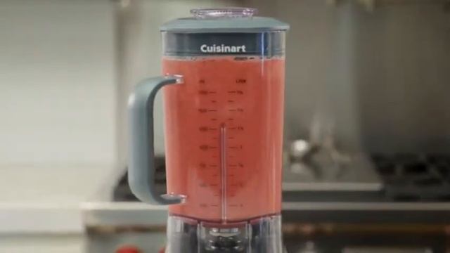 Cuisinart CBT-1500 This Hurricane Blender is revved and Ready to go. Powerful 2.25 peak HP motor смотреть онлайн