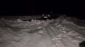 Вечерний выезд с разведкой дороги и промером глубины снега. Отвечаю на Ваши вопросы.