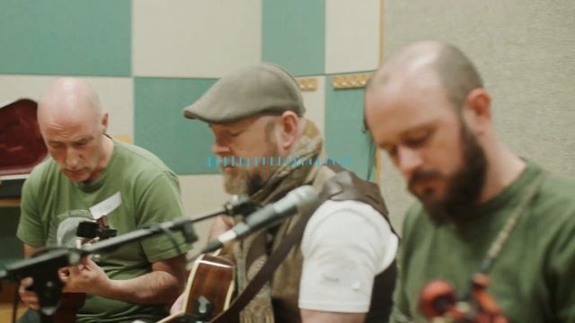 The White Horse Guitar Club on RTÉ Radio 1 смотреть онлайн